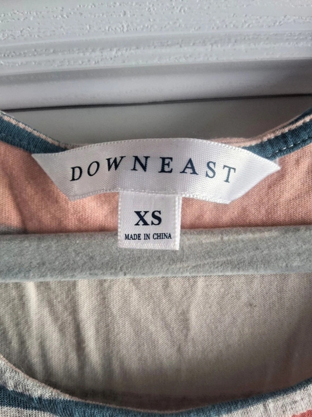 Downeast in Gray & Red Size XS - Picture 3 of 8